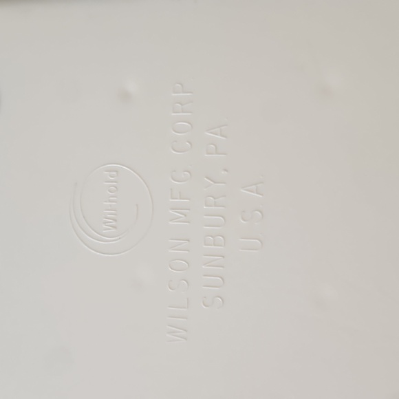 VTG Wilson Mfg 1970s Sewing Box Thread Bobbin Case Holder - Picture 3 of 4